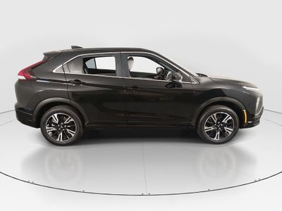 2024 Mitsubishi Eclipse Cross — photo 8 view