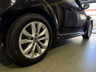 2014 Volkswagen Beetle Convertible — photo 7 view