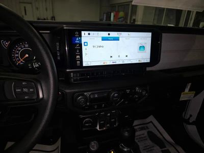 2026 Jeep Wrangler — photo 20 view