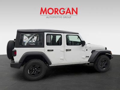 2026 Jeep Wrangler — photo 7 view