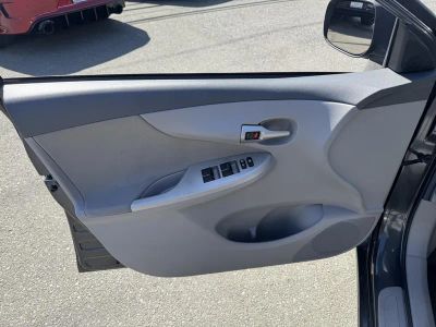 2010 Toyota Corolla - Photo 9