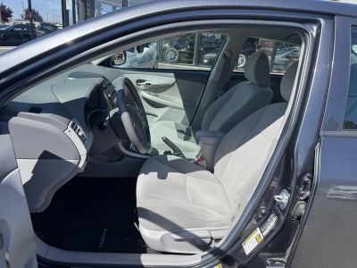 2010 Toyota Corolla - Photo 7