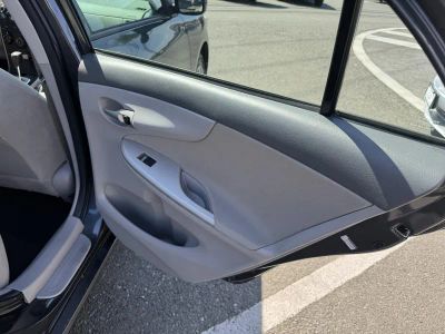 2010 Toyota Corolla - Photo 19