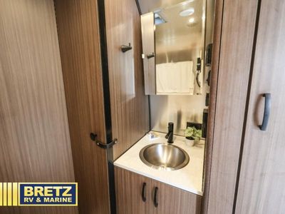 2021 Airstream Caravel - Photo 15