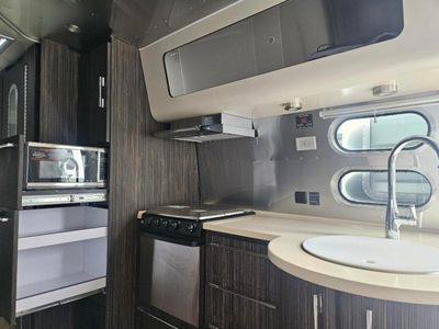2018 Airstream International Serenity - Photo 15