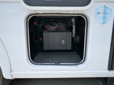 2025 Coachmen EURO — photo 32 view