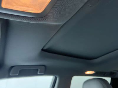 2017 Toyota Highlander — photo 19 view