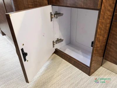2019 Airstream Globetrotter — photo 37 view