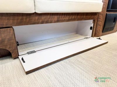 2019 Airstream Globetrotter — photo 15 view
