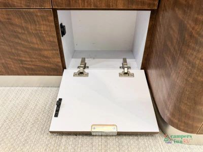 2019 Airstream Globetrotter — photo 24 view