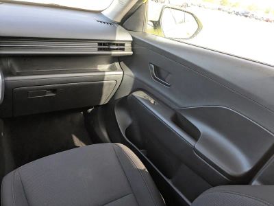 2025 Hyundai Kona — photo 19 view