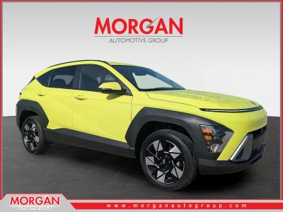 2025 Hyundai Kona SEL in Neoteric Yellow — front three-quarter view