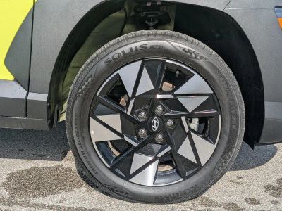 2025 Hyundai Kona — photo 11 view