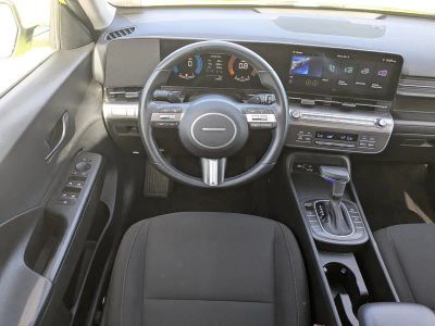 2025 Hyundai Kona — photo 18 view