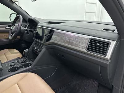 2021 Volkswagen Atlas Cross Sport - Photo 22