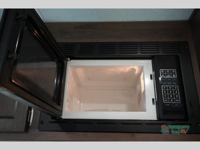 2020 Coachmen RV Prism — photo 40 view