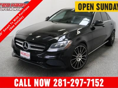 2018 Mercedes-Benz C-Class RWD C 300 2.0T in OBSIDIAN BLACK METALLIC — front three-quarter view