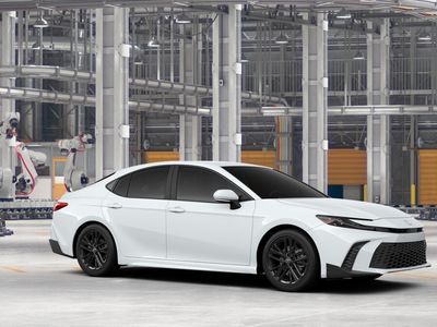 2026 Toyota Camry — photo 14 view