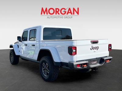 2026 Jeep Gladiator — detail view