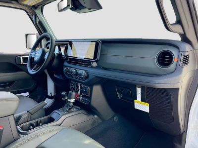 2026 Jeep Gladiator — photo 28 view