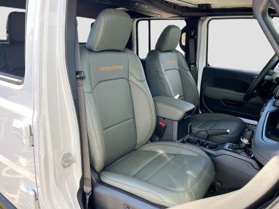 2026 Jeep Gladiator — photo 27 view