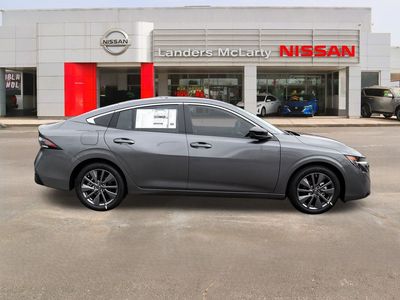 2026 Nissan Sentra - Photo 2