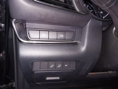 2025 Mazda CX-30 - Photo 13