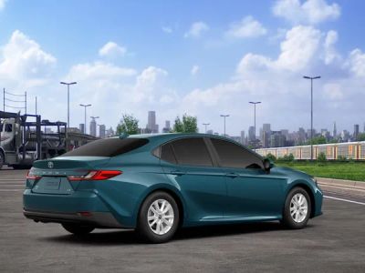 2026 Toyota Camry - Photo 12