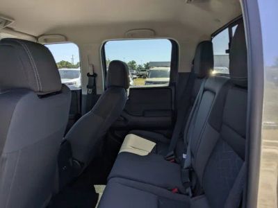 2026 Nissan Frontier — photo 13 view