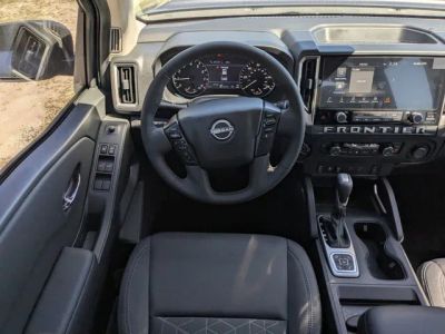2026 Nissan Frontier — photo 15 view