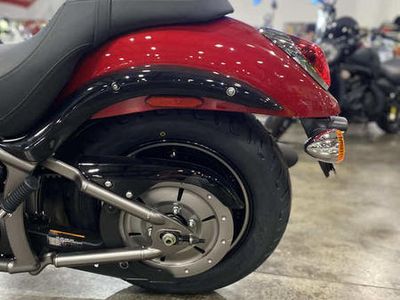 2025 Kawasaki Vulcan 900 Custom - Photo 9