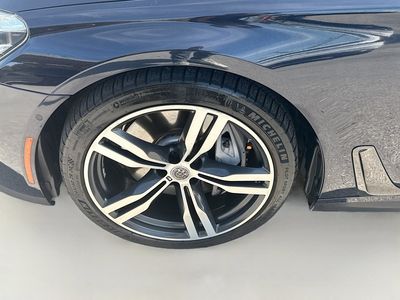 2018 BMW 7 Series - Photo 37
