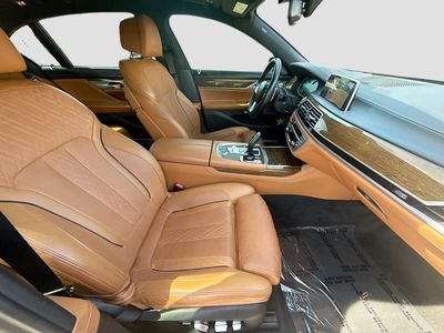 2018 BMW 7 Series - Photo 32