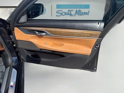 2018 BMW 7 Series - Photo 34