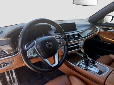 2018 BMW 7 Series - Photo 9