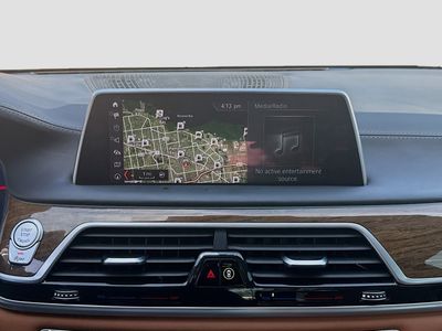 2018 BMW 7 Series - Photo 12