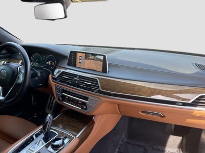 2018 BMW 7 Series - Photo 33