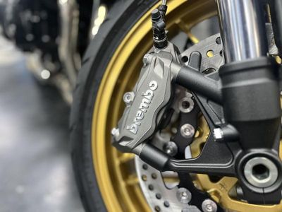 2025 Kawasaki Z900RS SE ABS - Photo 6