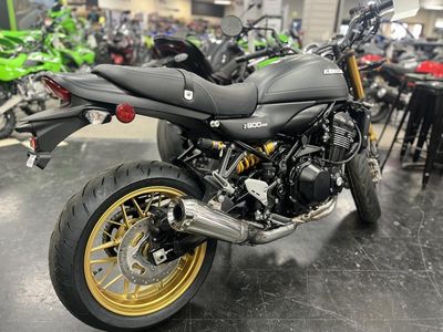 2025 Kawasaki Z900RS SE ABS - Photo 4
