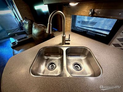 2018 Newmar Canyon Star - Photo 10