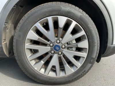 2020 Ford Escape — photo 16 view