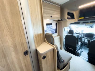 2027 Winnebago EKKO — photo 12 view
