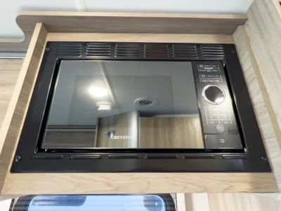 2027 Winnebago EKKO — photo 10 view