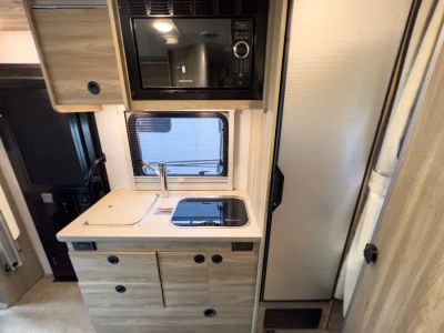 2027 Winnebago EKKO — photo 7 view