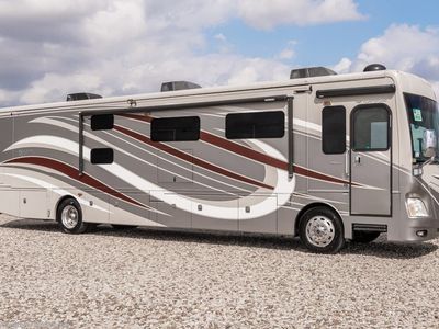 2015 Fleetwood Discovery - Photo 1