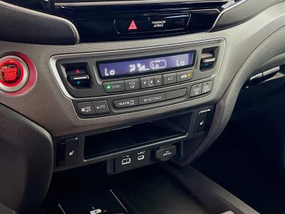 2026 Honda Ridgeline — photo 11 view