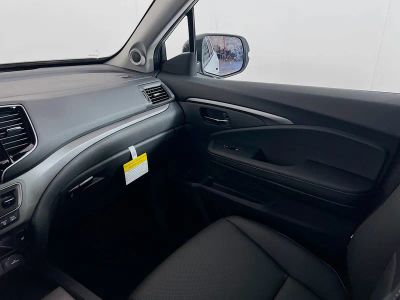 2026 Honda Ridgeline — photo 17 view