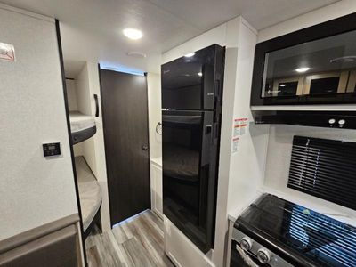 2026 Jayco Jay Flight SLX - Photo 43