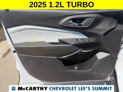 2025 Chevrolet Trax - Photo 31