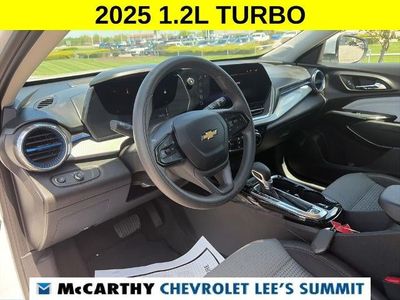 2025 Chevrolet Trax - Photo 34